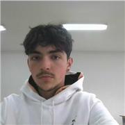 Estudiante de bachillerato, 17 años, comunicativo, con experiencia con las dificultades para estudiar y abierto a distintas asign.